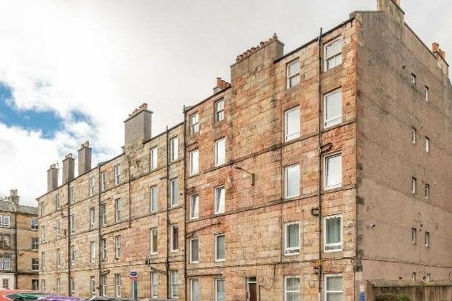 Thumbnail Flat to rent in South Lorne Place, Edinburgh