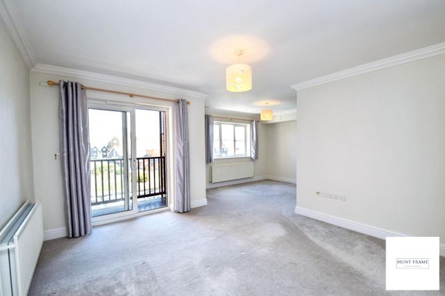 51, Daytona Quay, Eastbourne photo 3