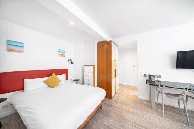 G07 Roland House, 121, Old Brompton Road, London photo 3