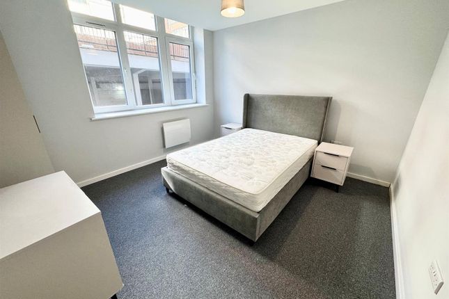 Apt 7, All Six House, Liverpool photo 3