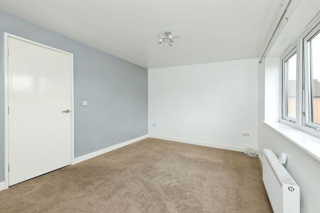 7, Haydock Chase, Sheffield photo 5