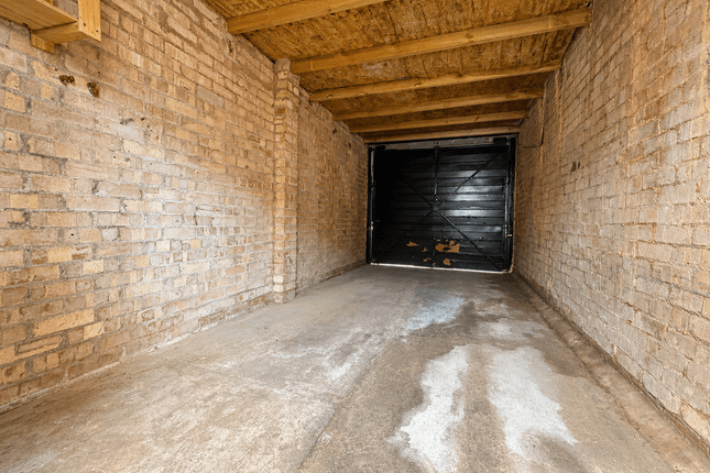 9 Kennedy Grove, Stirchley, Birmingham photo 3