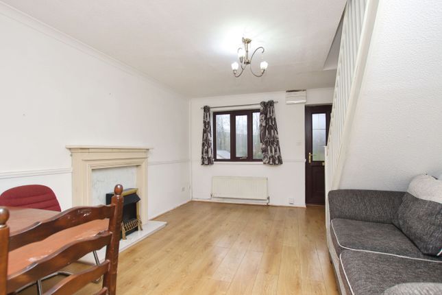 4, Tylcha Wen Close, Tonyrefail photo 3