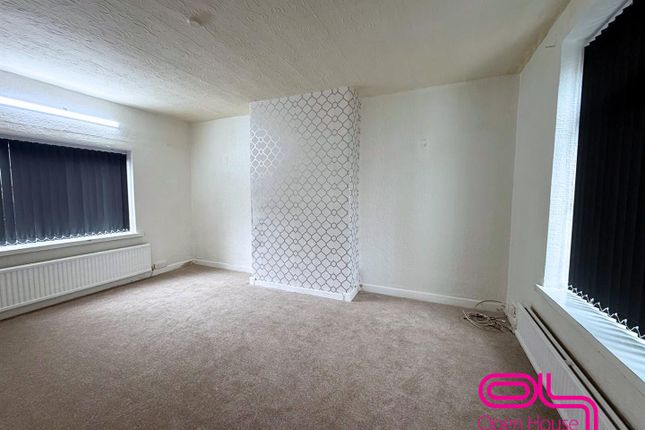 470, Crompton Way, Bolton photo 5