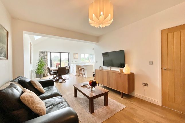 48 Heathfield Road, Crewe photo 3