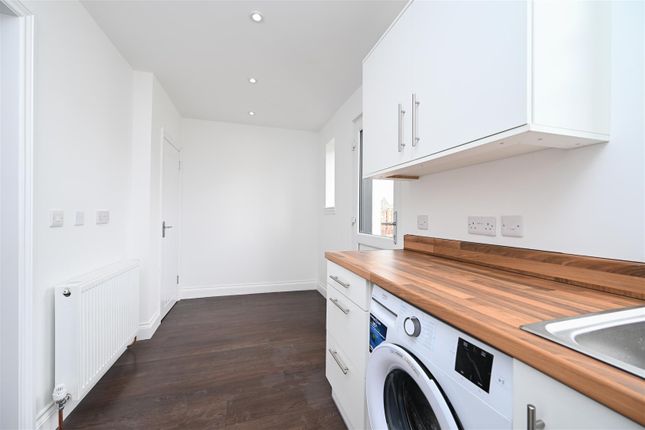 6, Abbotsford Road, Wishaw photo 4