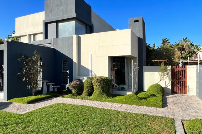Detached house for sale in Sunset Beach, Blaauwberg, South Africa