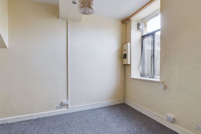 Flat for sale in Mitchell Court, Truro