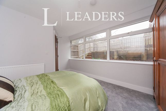 Room 3, 83, Fermor Crescent, Bedfordshire photo 4