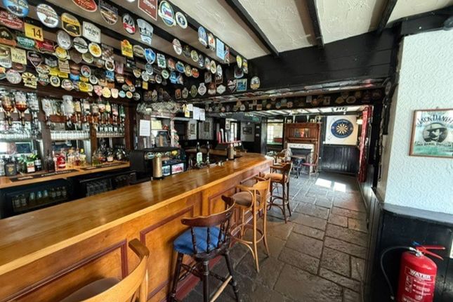 The Railway Public House, 68 St. Johns Road, Ryde photo 3