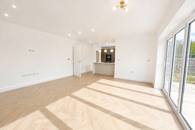 Plot 15, 15, Windermere Way, Chelmsford photo 4