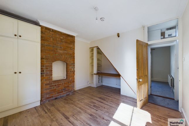 30 Alexandra Road, Colchester photo 4