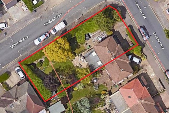 3-bed semi-detached on 38, Cardinal Avenue, Hertfordshire, £825,000