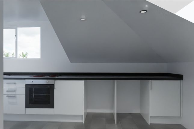 Flat 4, Southsea photo 2