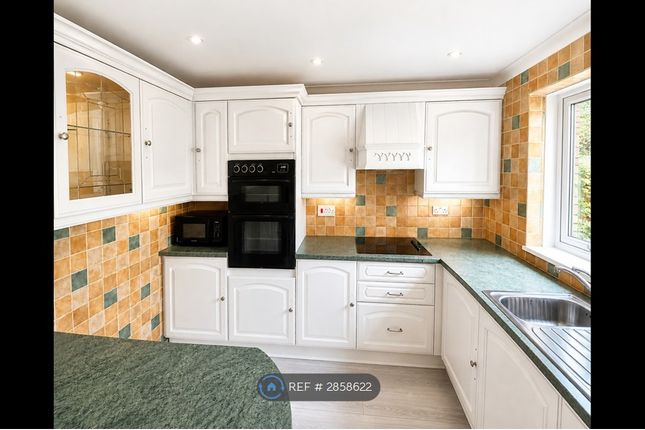 Holmefields Road, Middlesbrough photo 3