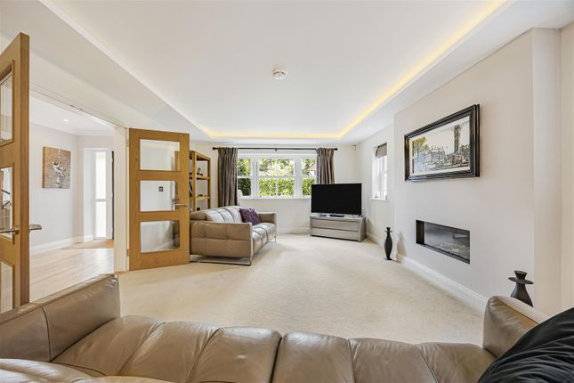 32 West Drive, Sonning, Reading photo 4