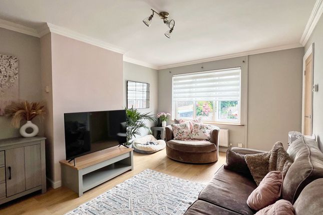 17 Ty Fry Close, Bridgend photo 2