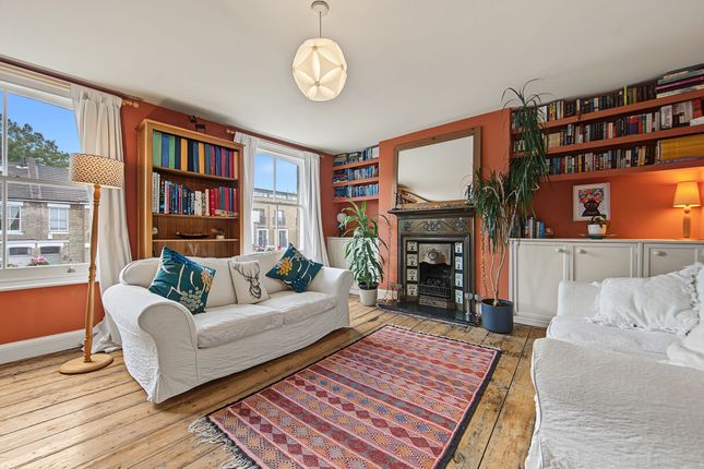 24 Sparsholt Road, London photo 2