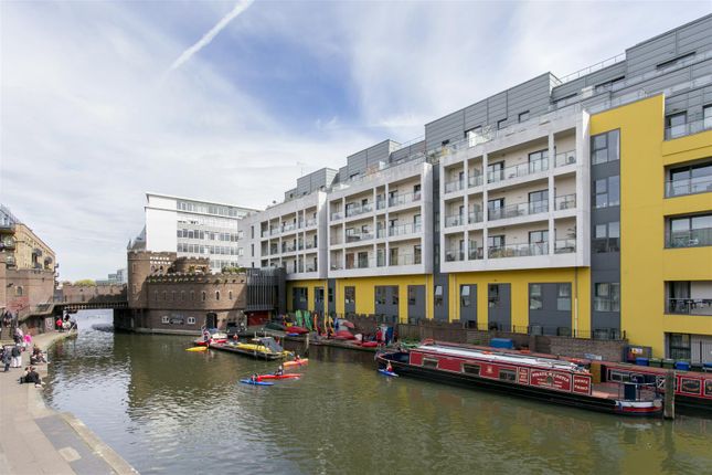1-bed flat on 129 Lock House, 35 Oval Road, London, £580,000