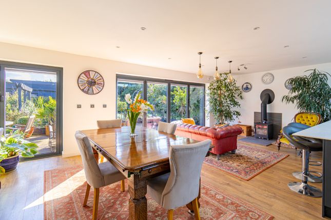8 Grimston Road, South Wootton, Norfolk photo 3