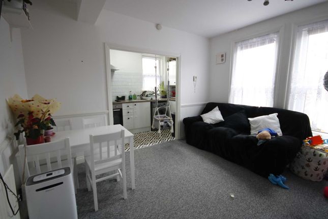 Flat for sale in Hawkwood Road, Boscombe, Bournemouth