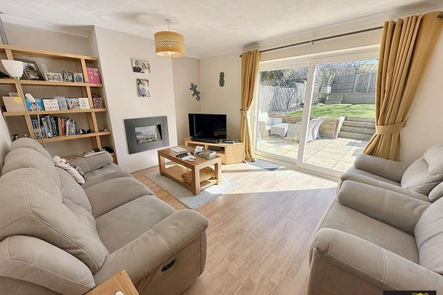 13, Viscount Road, Weymouth photo 2