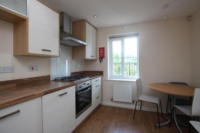 Room 4 5, Wood Mead, Bristol photo 4