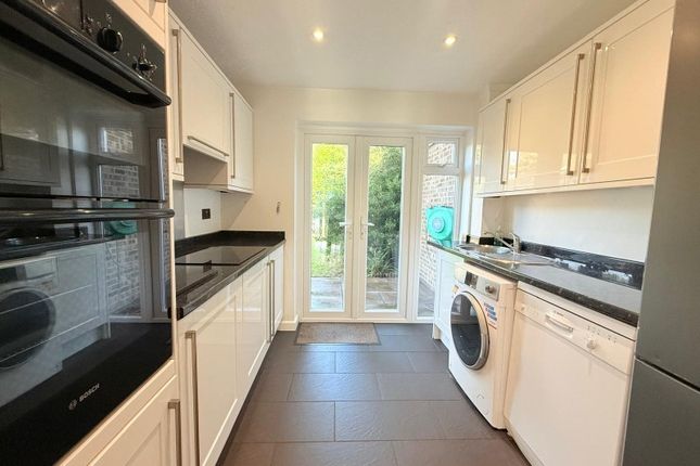 5, Brandon Close, Camberley photo 2