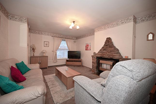 Town house for sale in Egerton Street, Congleton