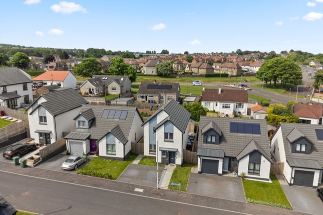 3-bed house on 9 Forth Crescent, Bo'ness, £287,995