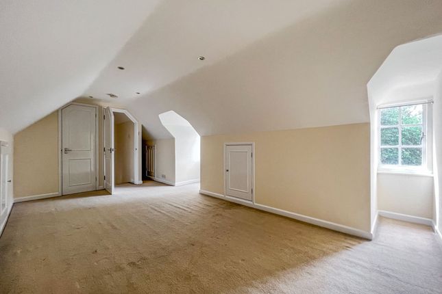 4, Bowers Parade, Harpenden photo 5