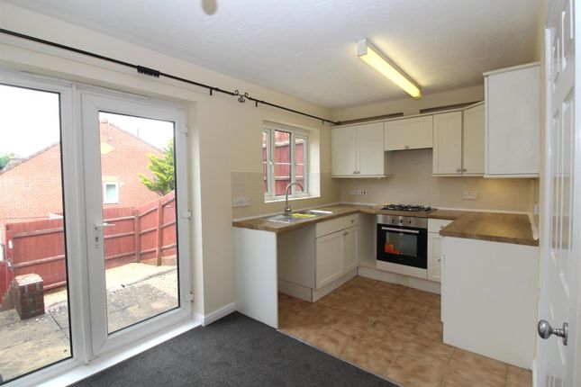 33, Fernmoor Drive, Irthlingborough photo 4