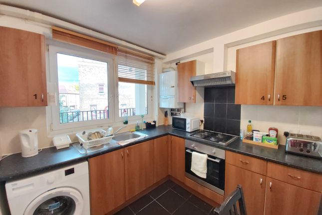 Duplex to rent in Harrow Road, London