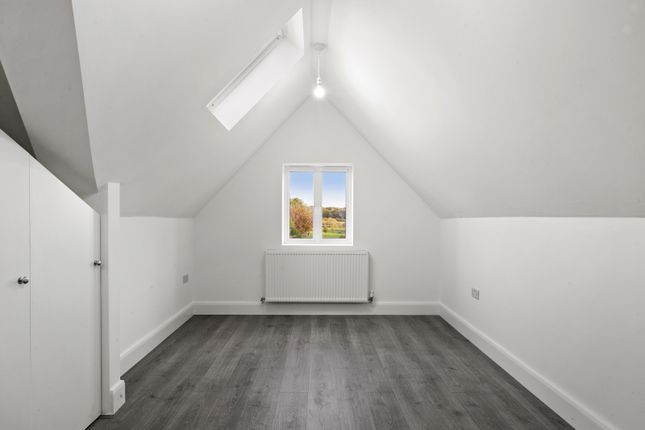 Thumbnail Flat for sale in St. Albans Road, Garston, Watford