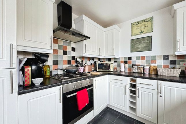4 Plaidy Beach Apartments,, Plaidy Park Road, Looe photo 3