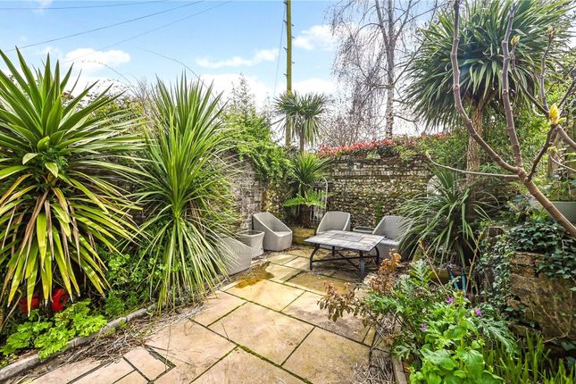 47 Westgate, Chichester photo 4