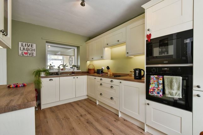 45, Tirycoed Road, Ammanford photo 4