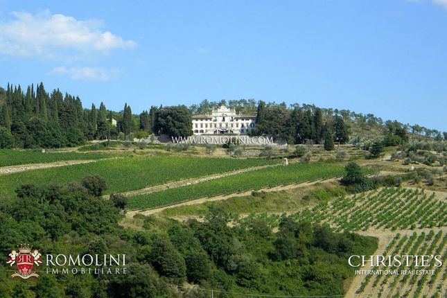 Thumbnail Villa for sale in Gaiole In Chianti, Tuscany, Italy