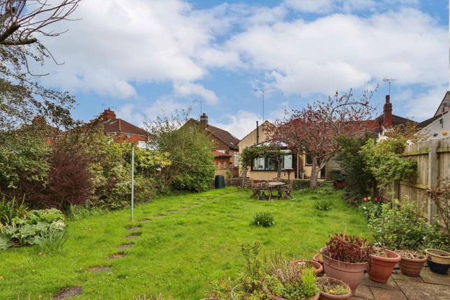 Semi-detached bungalow for sale in Golf Links Road, Hull