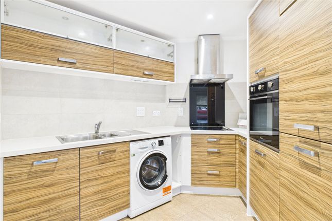 9 Buccaneer Court,, Kestrel Road, Farnborough photo 3