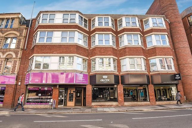 Flat for sale in Il- Libro, Kings Road, Reading