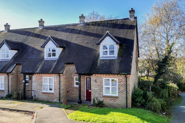 2-bed house on 33, Rectory Fields, Cranbrook, £295,000