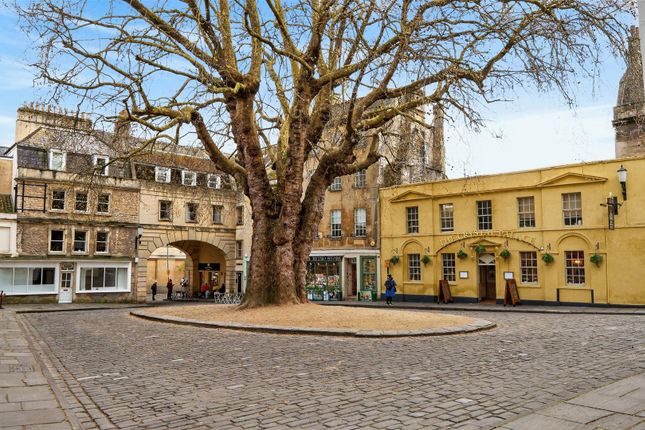 Flat 2, 5, Abbey Green, Bath photo 3