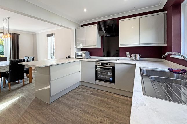 6, Reynell Road, Ogwell photo 3
