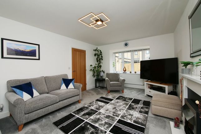 3, Whitaker Way, Skipton photo 3