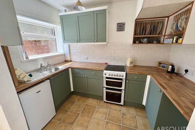9 Elmbank Gardens, Paignton photo 2