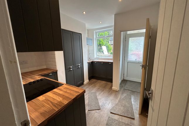 263, NOTTINGHAM photo 3