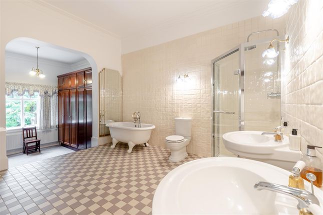8645445-Interior23.Jpg