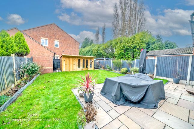 8, Century Drive, Willenhall photo 4