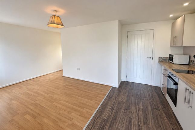 505, Yatesbury Avenue, Birmingham photo 3